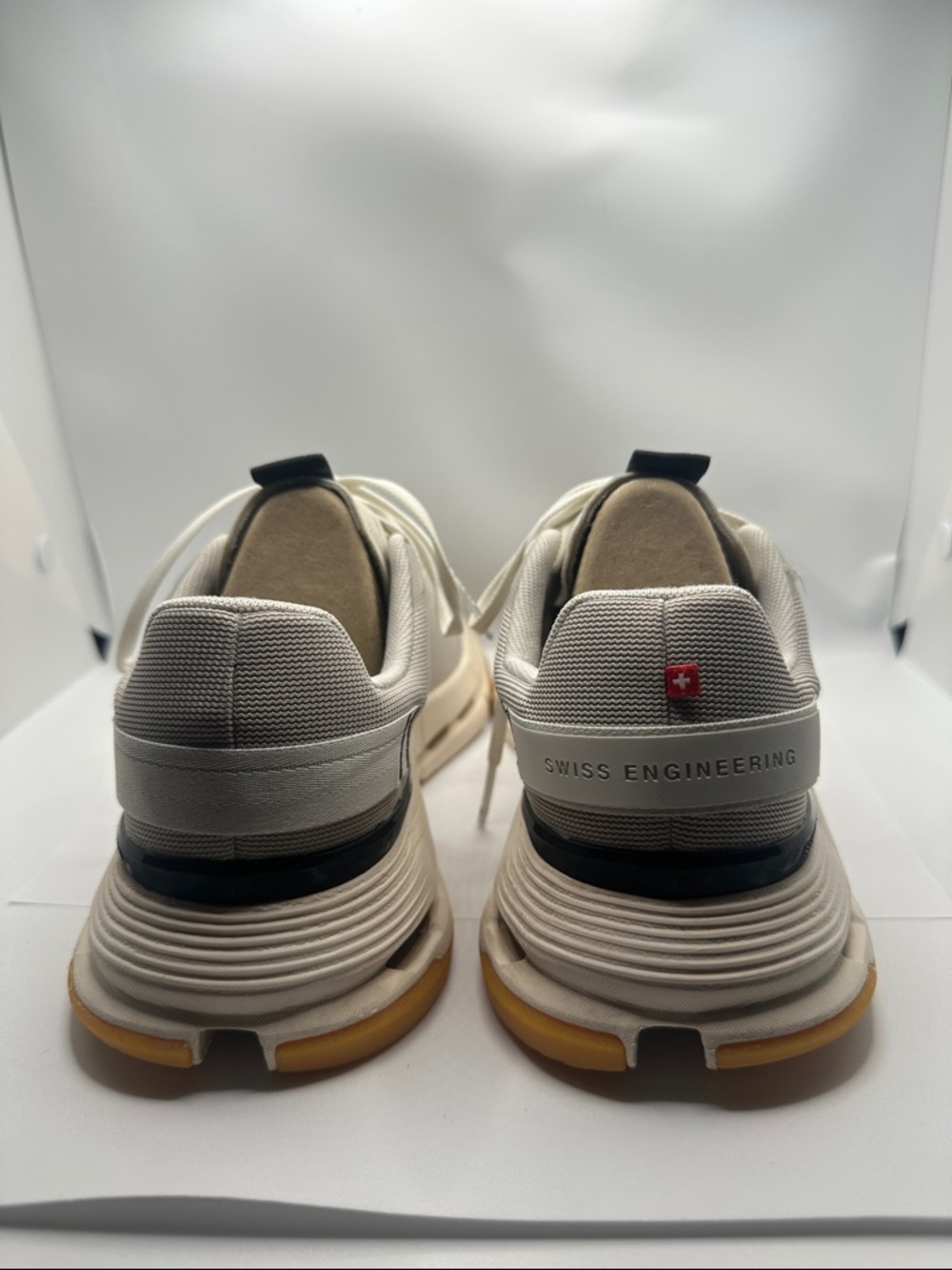 On | Cloudnova Form 2 -Men’s 8.5 - Picture 4 of 6